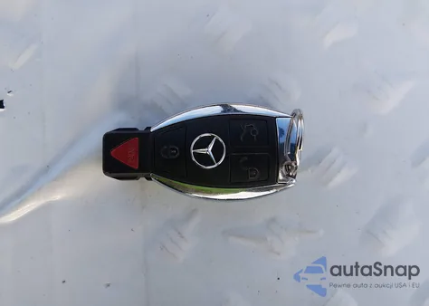 2018 Mercedes-Benz Glc 300 4Matic из США, поврежденный, VIN WDC0G4KB4JV061917